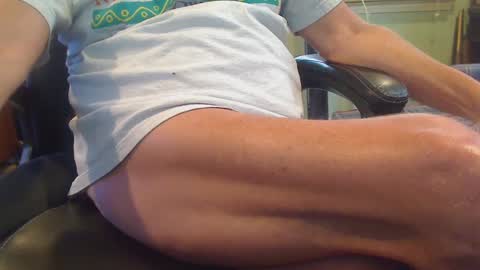 pulltoy1 online show from September 23, 2025, 3:26 pm