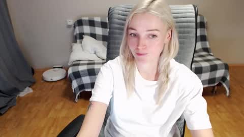 Snapshot of puma_ma chatting on February 15, 2026, 1:09 pm Polly online show from February 15, 2026, 1:09 pm