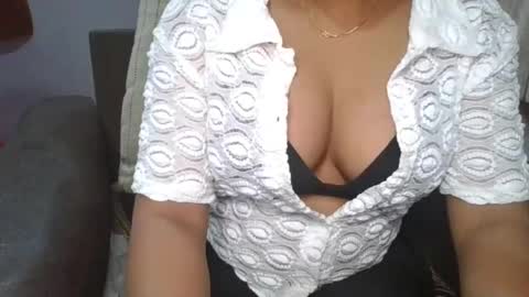 Snapshot of puneripiya chatting on February 10, 2025, 6:03 pm sania 141414 online show from February 10, 2025, 6:03 pm