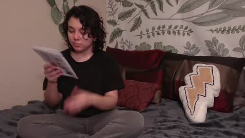 emmy online show from December 30, 2024, 3:36 am