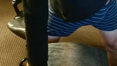 Jojo online show from November 22, 2025, 3:38 am