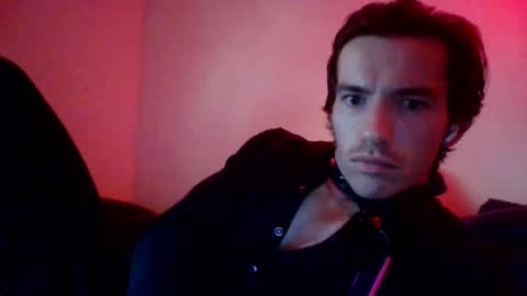 Snapshot of pup_cassius chatting on October 31, 2025, 8:10 pm pup_cassius online show from October 31, 2025, 8:10 pm