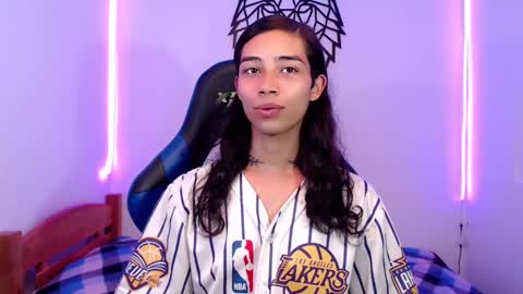 Cris online show from December 17, 2024, 6:09 pm