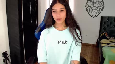 Cris online show from December 1, 2025, 7:08 pm