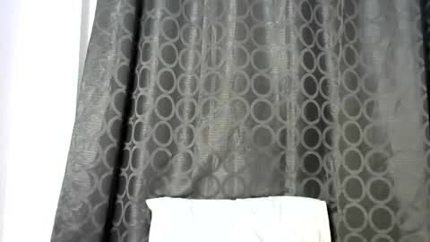 Snapshot of pure_seductive chatting on June 25, 2026, 12:31 pm pure_seductive online show from June 25, 2026, 12:31 pm