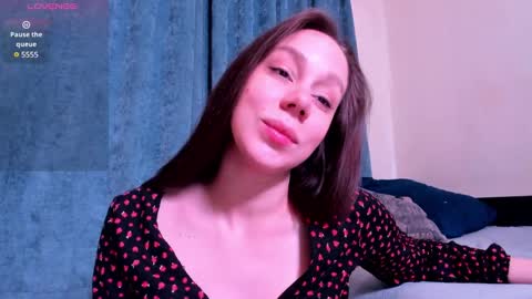puredesire_ online show from December 25, 2024, 3:28 pm