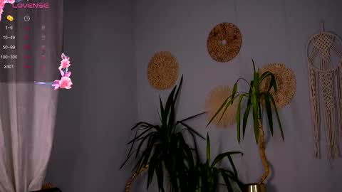 Emily online show from March 18, 2026, 4:04 am