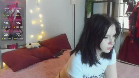 Snapshot of pureglow chatting on February 12, 2026, 8:53 am pureglow online show from February 12, 2026, 8:53 am