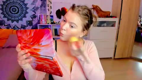 Miss Hanna online show from July 13, 2026, 3:59 pm