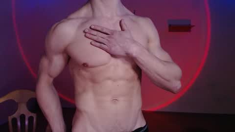 Snapshot of puremenshape chatting on February 14, 2026, 8:33 am puremenshape online show from February 14, 2026, 8:33 am