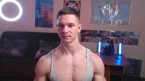 Snapshot of puremenshape chatting on April 11, 2026, 7:56 am puremenshape online show from April 11, 2026, 7:56 am