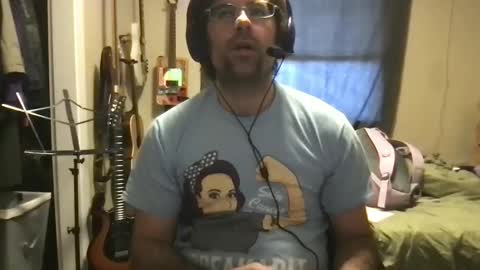 Snapshot of purple_collij_prof chatting on September 16, 2025, 11:39 pm Purple online show from September 16, 2025, 11:39 pm