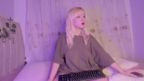 Snapshot of purplelilith3 chatting on September 28, 2025, 10:20 am Purple Lilith online show from September 28, 2025, 10:20 am