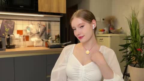 Aileen online show from September 26, 2025, 7:18 pm