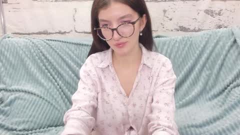 pussykatt_girl online show from February 1, 2025, 4:46 am