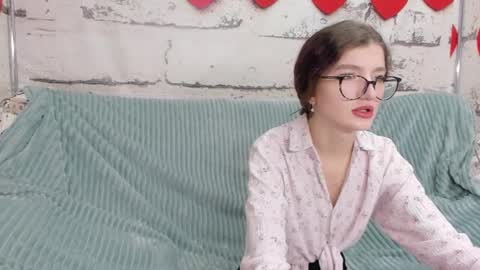 pussykatt_girl online show from February 14, 2025, 1:34 am