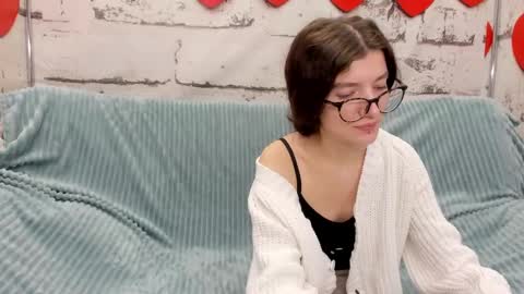 pussykatt_girl online show from February 21, 2025, 1:22 am