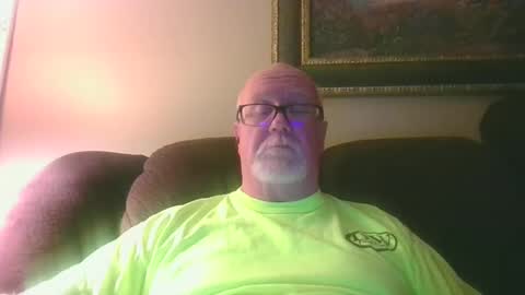 Snapshot of pussylover1365 chatting on January 12, 2025, 3:39 am pussylover1365 online show from January 12, 2025, 3:39 am