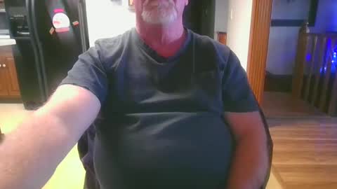 Snapshot of pussylover1365 chatting on January 13, 2025, 10:13 pm pussylover1365 online show from January 13, 2025, 10:13 pm