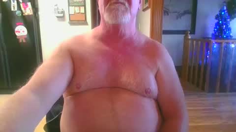 Snapshot of pussylover1365 chatting on January 15, 2025, 9:41 pm pussylover1365 online show from January 15, 2025, 9:41 pm