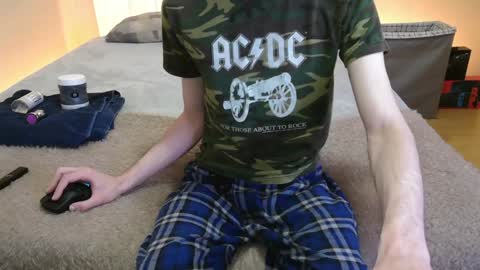 Snapshot of pussylover2182 chatting on December 24, 2024, 2:12 pm pussylover2182 online show from December 24, 2024, 2:12 pm