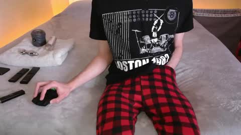 Snapshot of pussylover2182 chatting on December 28, 2024, 6:49 am pussylover2182 online show from December 28, 2024, 6:49 am