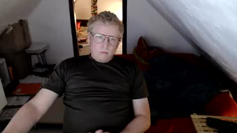 Snapshot of pussylovercb chatting on July 23, 2026, 7:39 am pussylovercb online show from July 23, 2026, 7:39 am