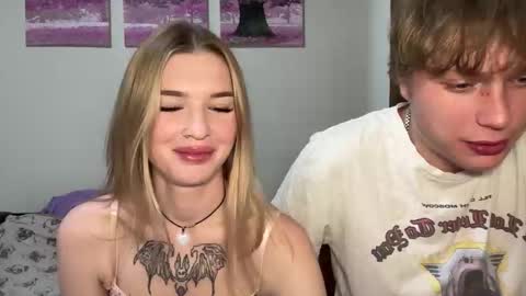 Lina online show from September 19, 2025, 12:39 pm