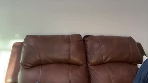 Lina online show from March 12, 2026, 11:33 pm