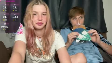 Lina online show from May 11, 2026, 5:43 pm