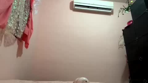 Sarah online show from December 31, 2024, 12:54 am