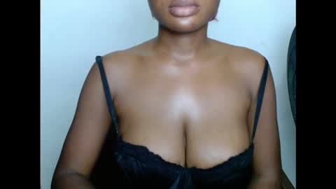 pussyxwetx online show from November 13, 2025, 4:39 pm