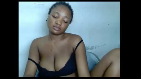 pussyxwetx online show from May 16, 2026, 1:02 am