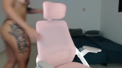 Izumi online show from December 27, 2024, 6:03 am