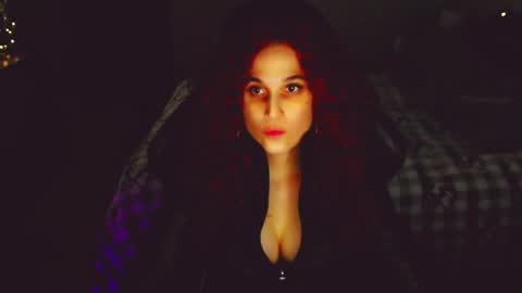 Kitty online show from December 18, 2025, 8:53 am