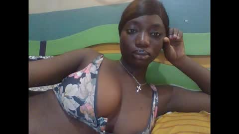 ora online show from November 5, 2025, 12:16 pm