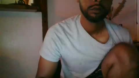 Snapshot of python974 chatting on December 22, 2025, 1:57 am Python online show from December 22, 2025, 1:57 am