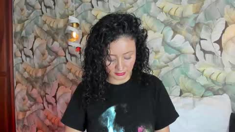 qadeshh  online show from October 13, 2025, 6:13 am