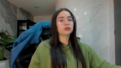 Qetsyah online show from February 9, 2026, 1:04 pm