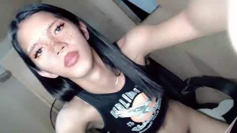 SimplePetite Astrid28 online show from November 17, 2025, 10:32 am