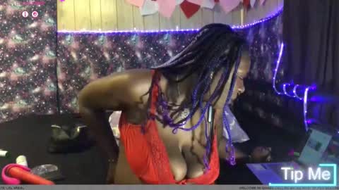 Snapshot of qnibee chatting on September 17, 2025, 5:09 am qnibee online show from September 17, 2025, 5:09 am