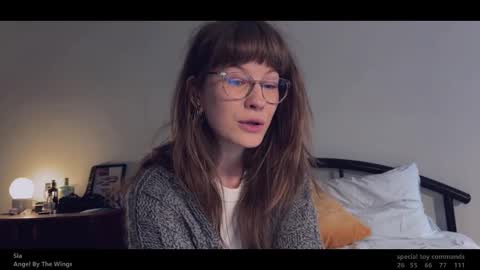    online show from September 24, 2025, 2:53 pm