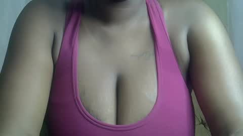 queeen online show from February 9, 2026, 8:13 pm