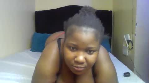 queen2034 online show from March 16, 2026, 5:50 pm