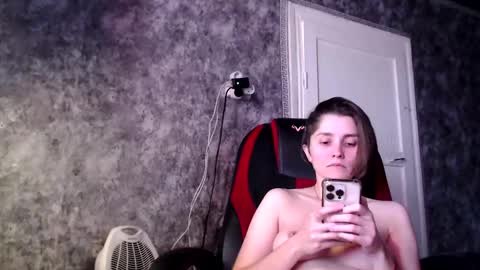 Snapshot of queen4565 chatting on November 5, 2025, 8:25 am Lola online show from November 5, 2025, 8:25 am