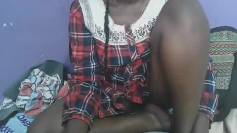 Snapshot of queen_berry1 chatting on September 19, 2025, 12:39 pm queen_berry1 online show from September 19, 2025, 12:39 pm