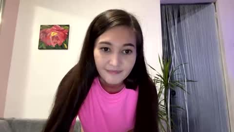 Snapshot of queen_chatur chatting on January 13, 2025, 3:36 pm Viktoria online show from January 13, 2025, 3:36 pm