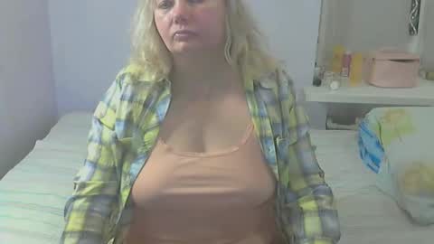 queen_jane8 online show from October 16, 2025, 4:30 pm