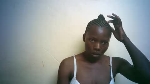 Snapshot of queen_joan chatting on February 9, 2025, 10:09 am queen_joan online show from February 9, 2025, 10:09 am