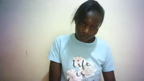 Snapshot of queen_joan chatting on February 24, 2025, 5:42 pm queen_joan online show from February 24, 2025, 5:42 pm